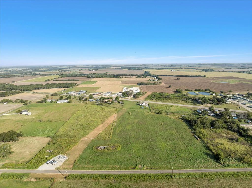 460 Hajek Road, West