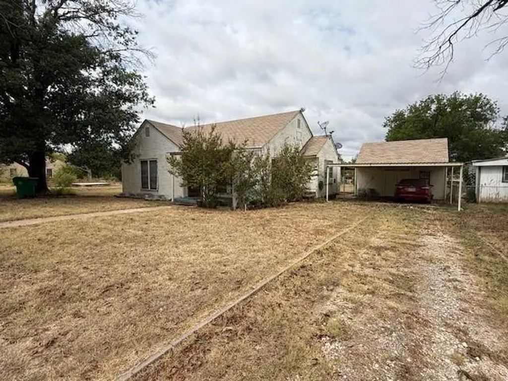 109 Miami Street, Coleman