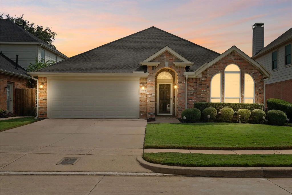 4404 Chris Drive, Fort Worth
