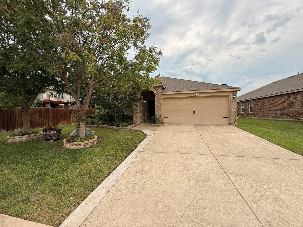 1801 Arbordale Way, Princeton