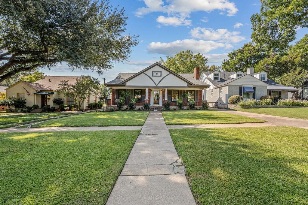 3533 Bellaire Drive S, Fort Worth