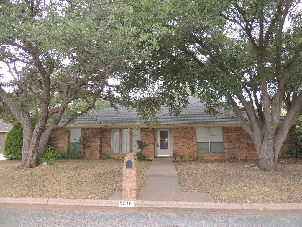 5518 Chimney Rock Road, Abilene