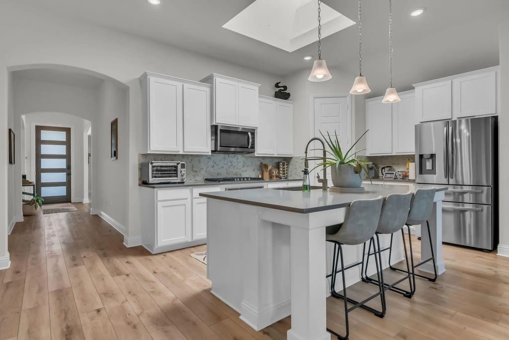 5505 Mountain Island Drive, Fort Worth
