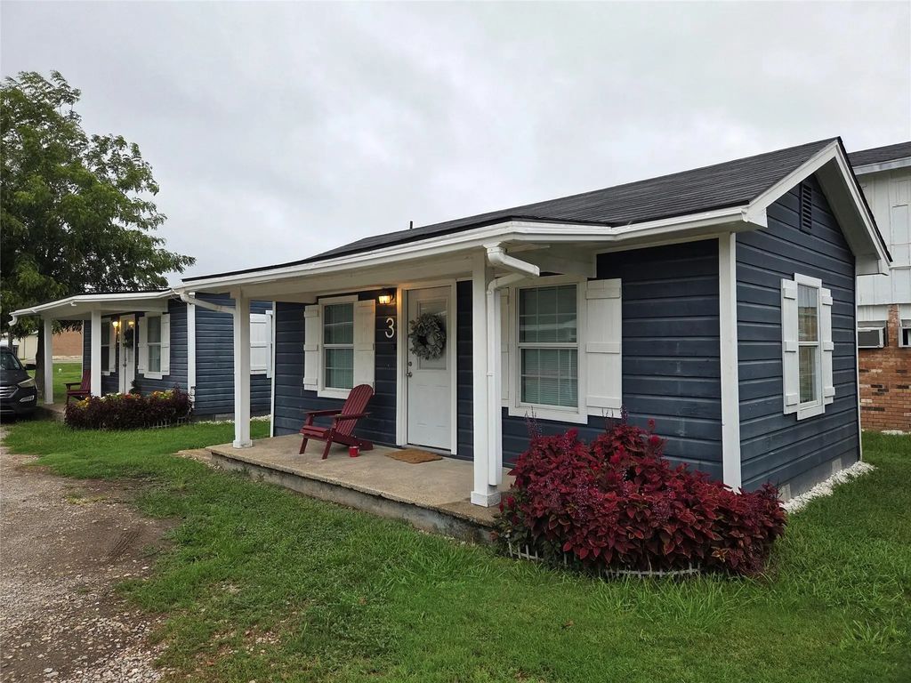 1901 E State Highway 276 10, West Tawakoni