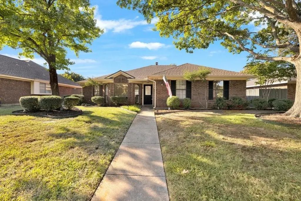 1506 Gardenia Drive, Allen