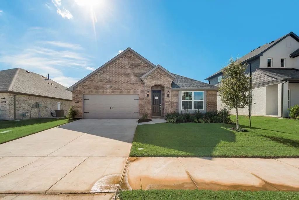 505 Portina Drive, Anna