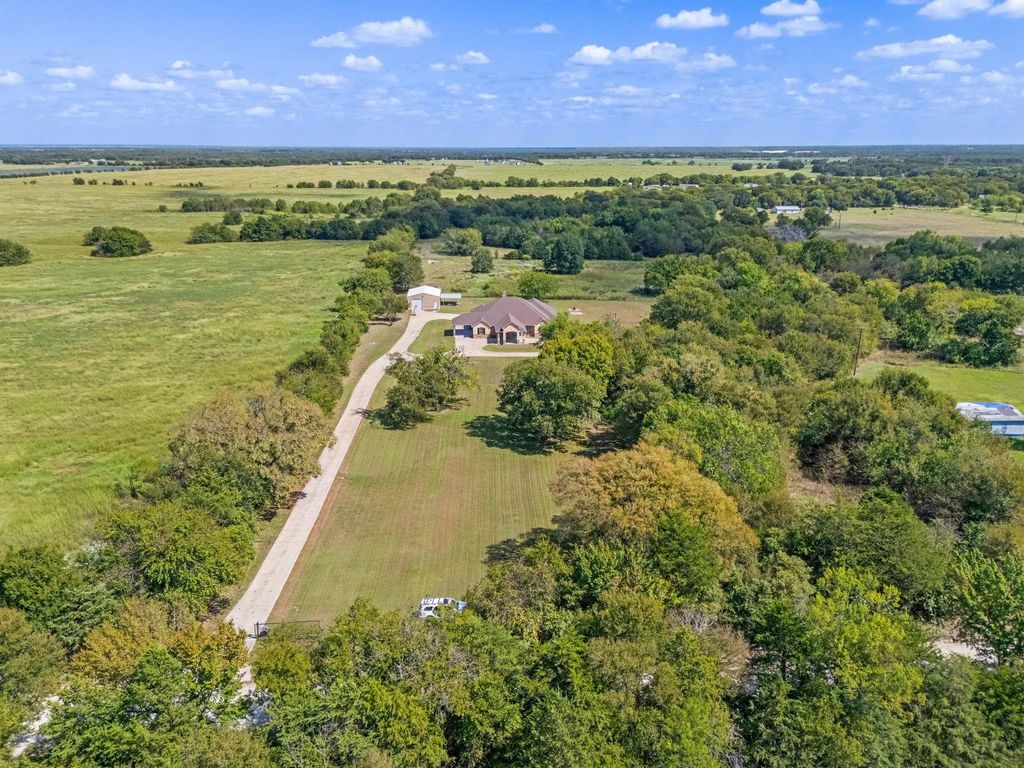 1280 Vz County Road 3815, Wills Point