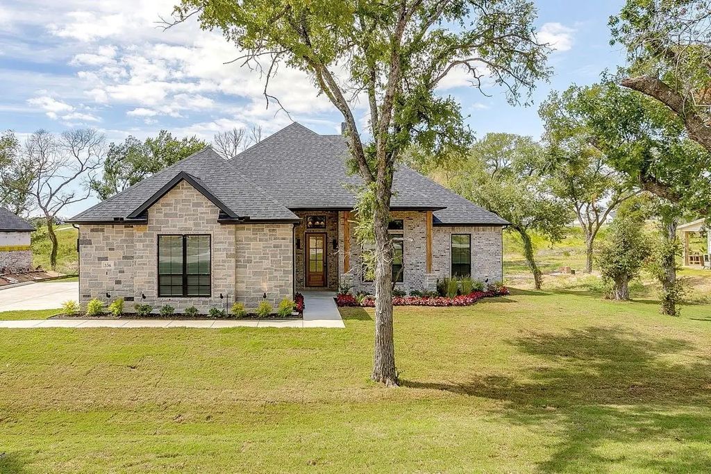 336 Slimp Bluff, Azle