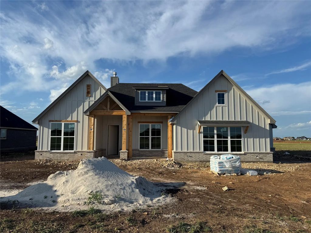 132 Grey Wolf, Godley