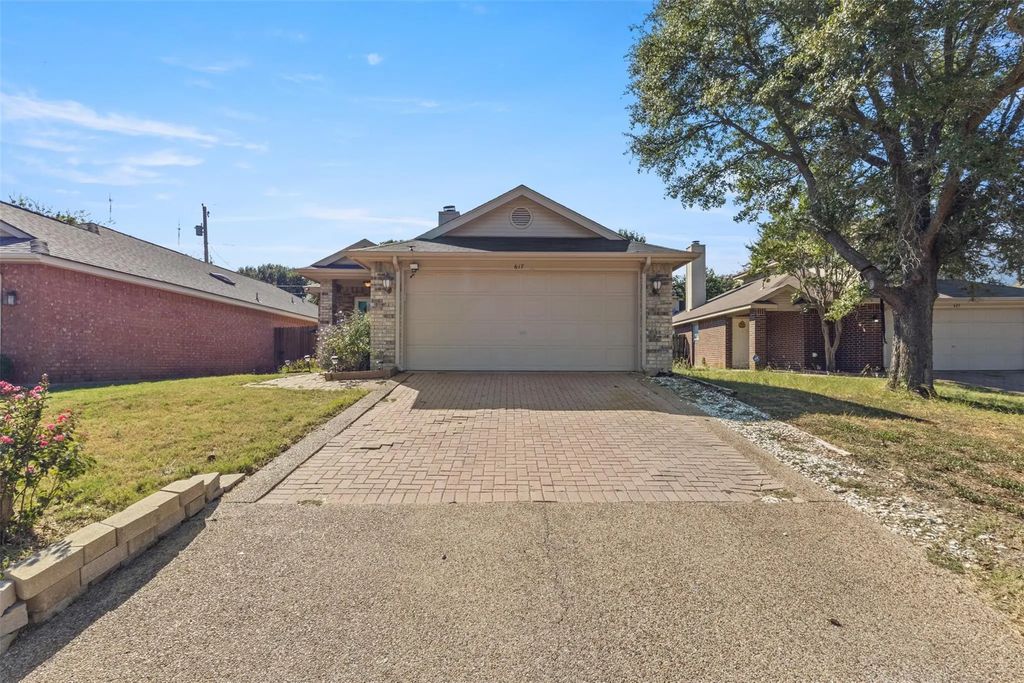 617 Imperial Place, Cedar Hill