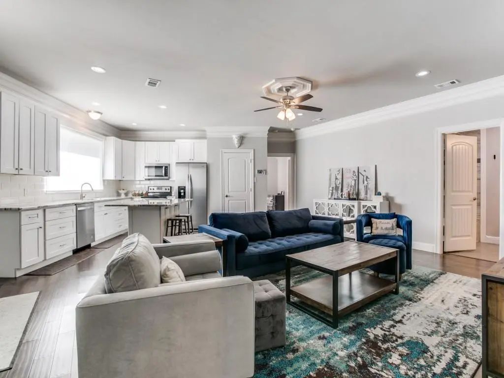 507 E Dallas Road, Grapevine