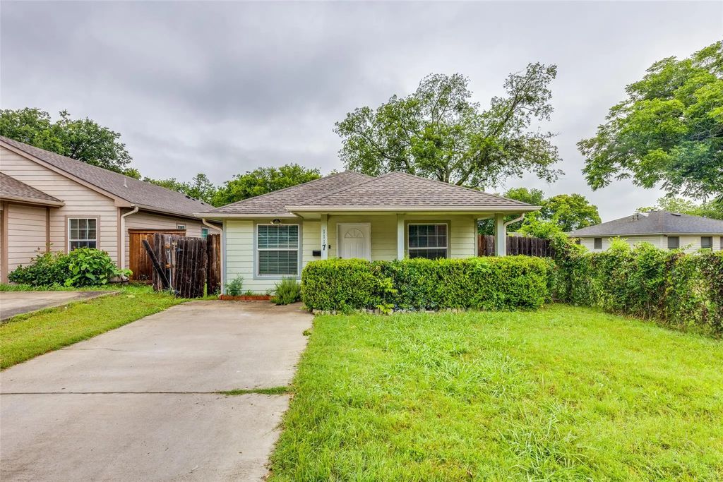 1117 G Avenue, Plano
