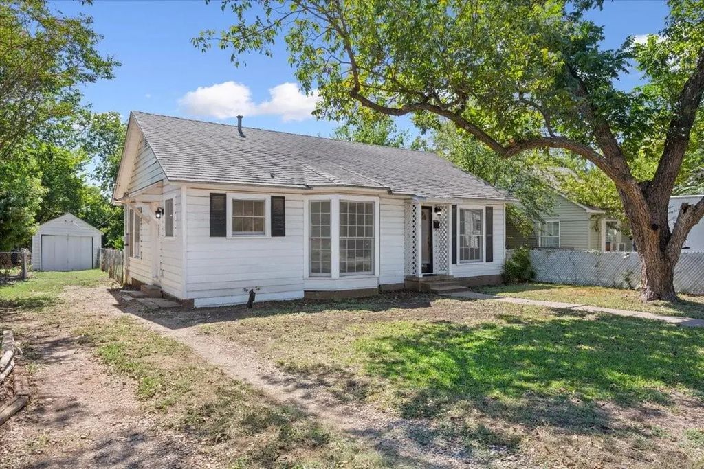 3012 Colonial Avenue, Waco