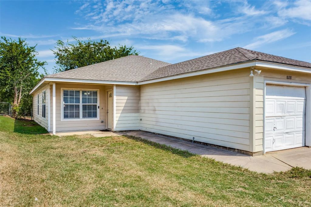 8118 Marydean Avenue, Fort Worth