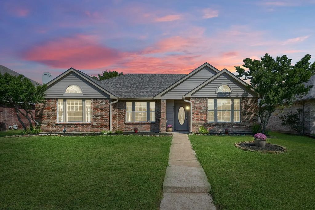 5841 Baker Drive, The Colony