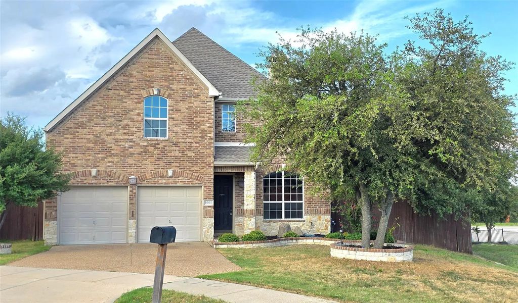 1001 Llano Trace, Irving