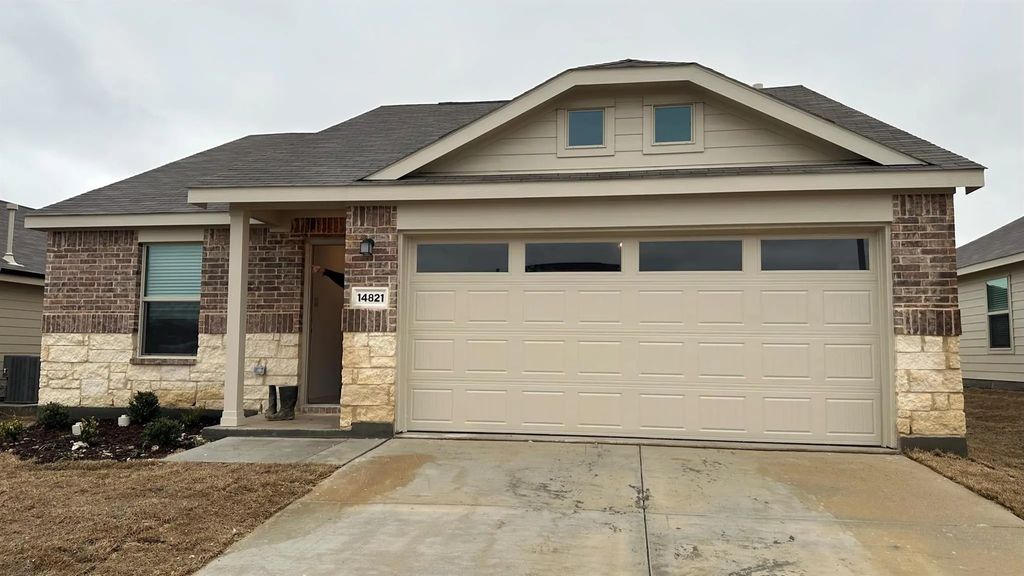 14821 Firerock Road, Fort Worth
