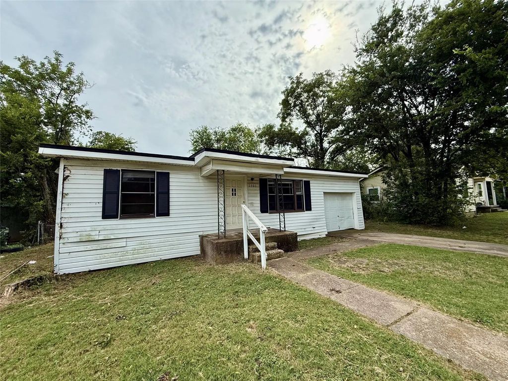 1701 S 29th Street, Waco