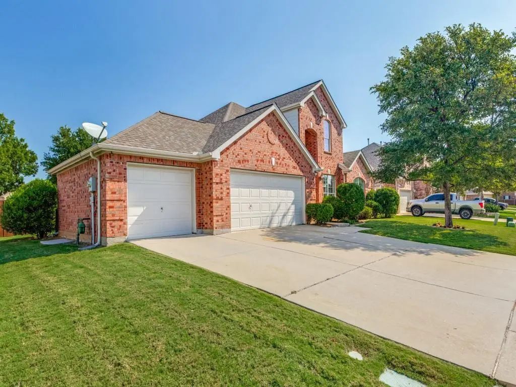 2473 Bridgeport Drive, Little Elm