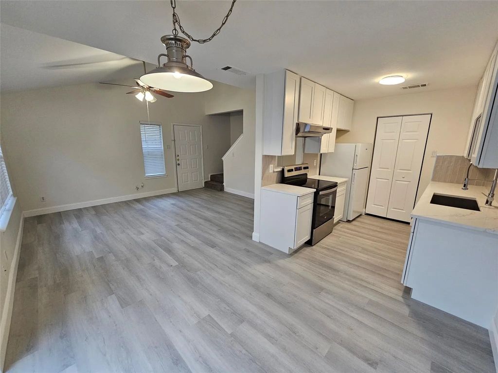 2240 Tarpley Road 113, Carrollton