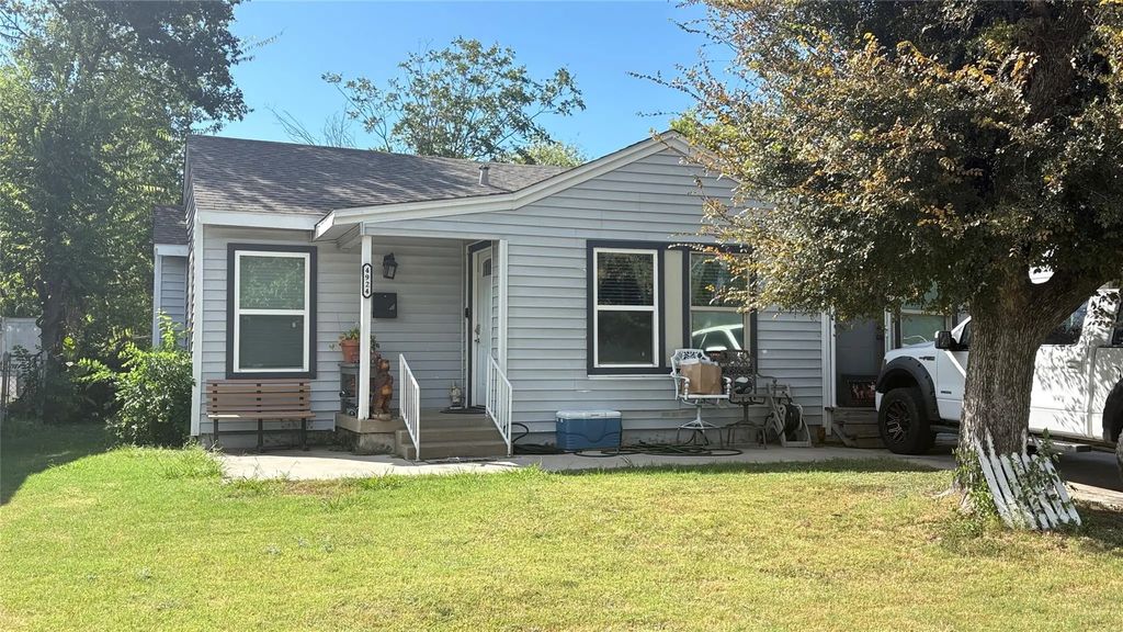 4924 Sandage Avenue, Fort Worth