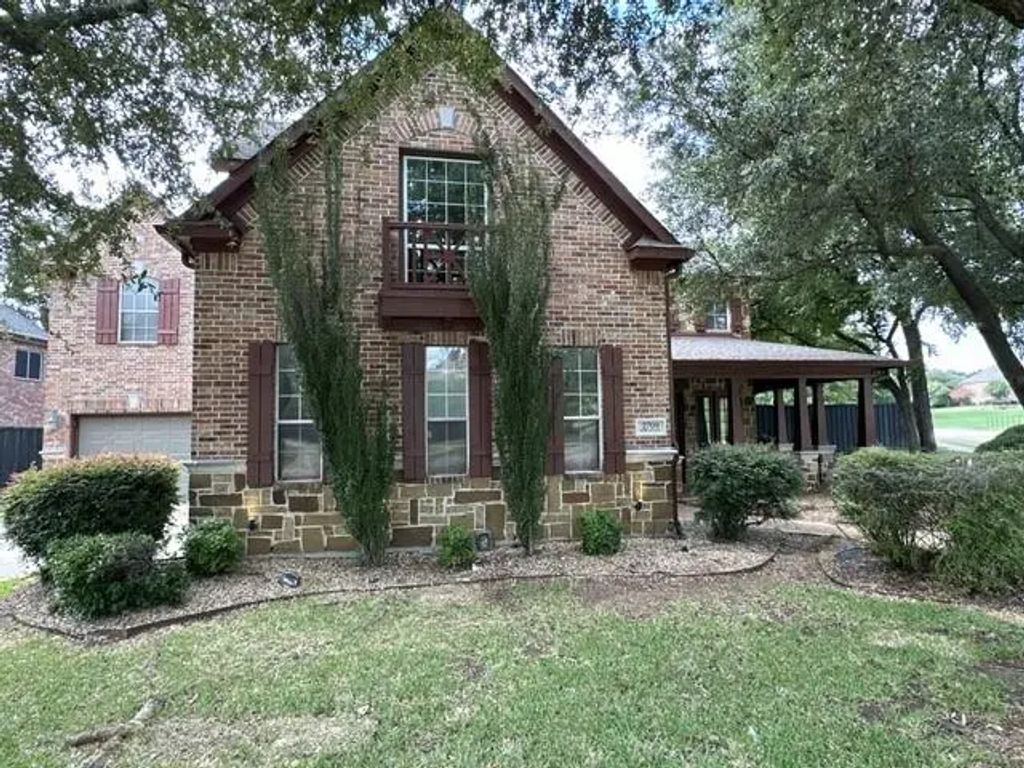 2709 Northview Court, Flower Mound