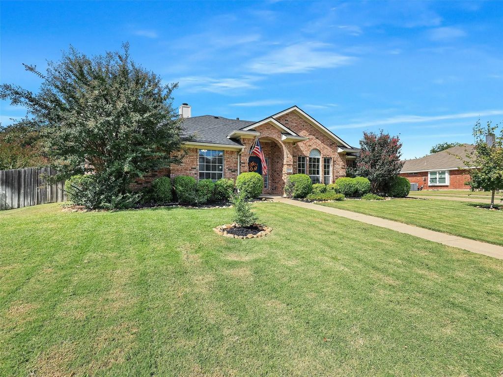 320 Hampstead Drive, Murphy