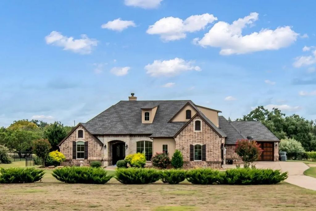 3505 Grand Harbor Court, Granbury