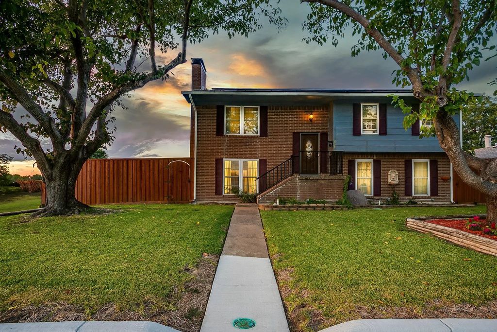 1201 Columbine Drive, Garland