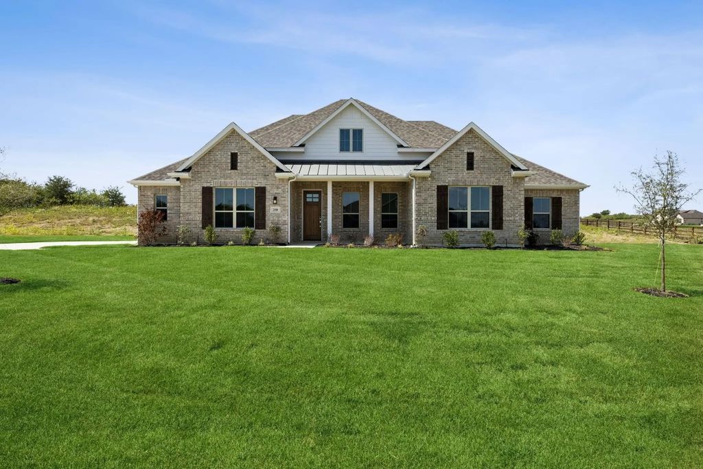 250 Roper Road, Waxahachie