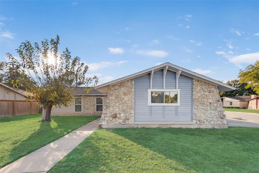 6300 Suellen Lane, Forest Hill