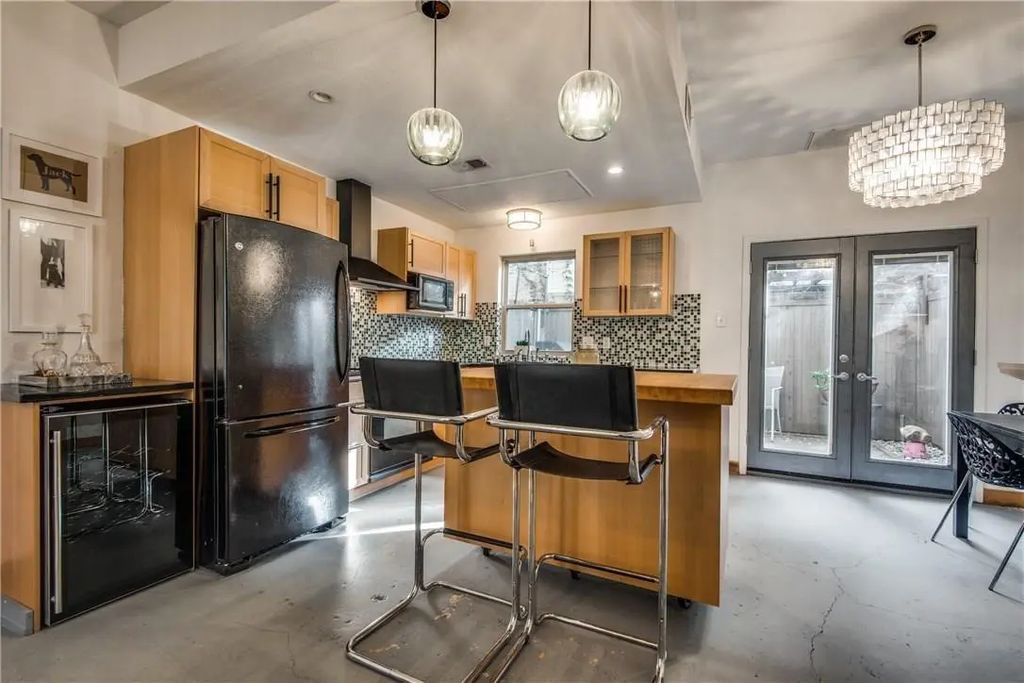 4229 Cole Avenue 105, Dallas