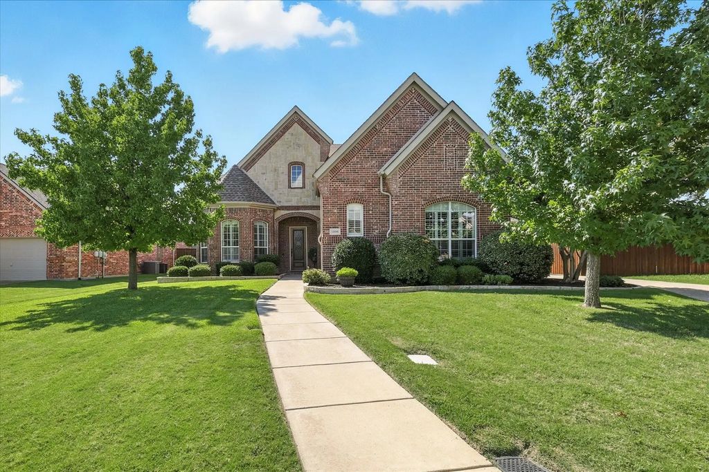 1306 Andrew Court, Lewisville