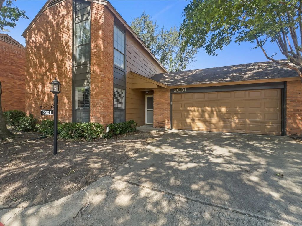 2001 Wilshire Drive, Irving