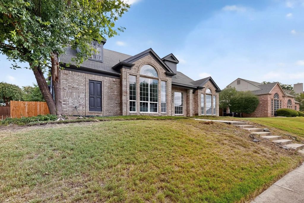 2249 Cross Timber Drive, Mesquite