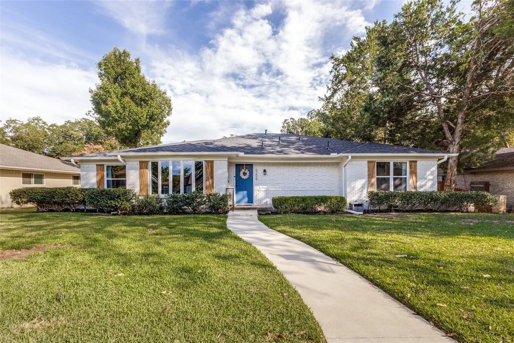 5208 Elkridge Drive, Dallas