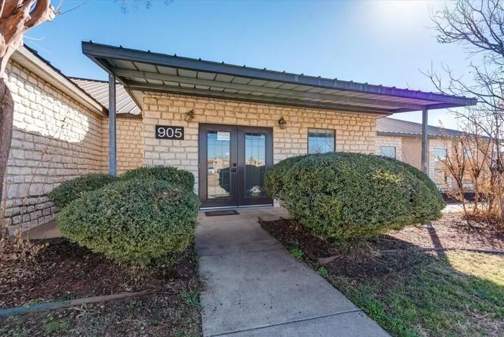 905 Heather Drive 200, Euless