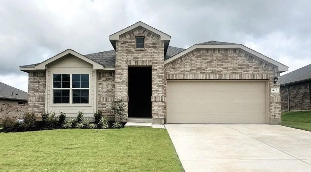 410 Lubbock Drive, Azle