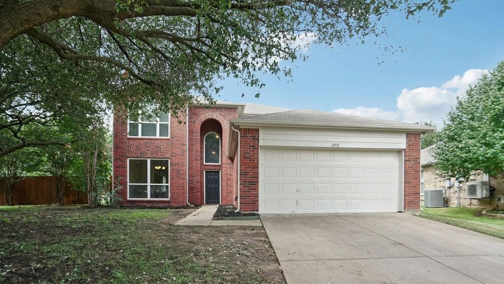 2000 Lamprey Circle, Denton