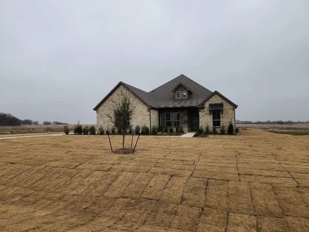 2516 Pyrite Street, Krum