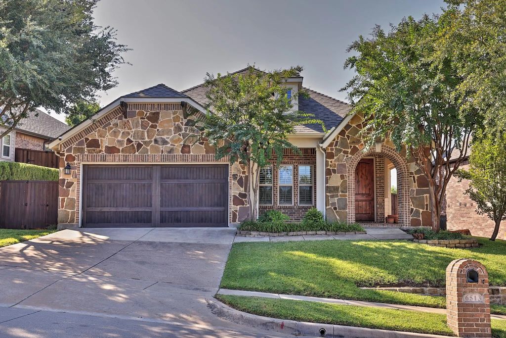 6513 Valencia Grove Pass, Fort Worth