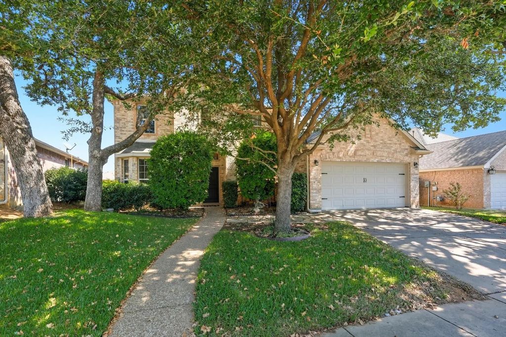 9205 Marble Falls Drive, Arlington