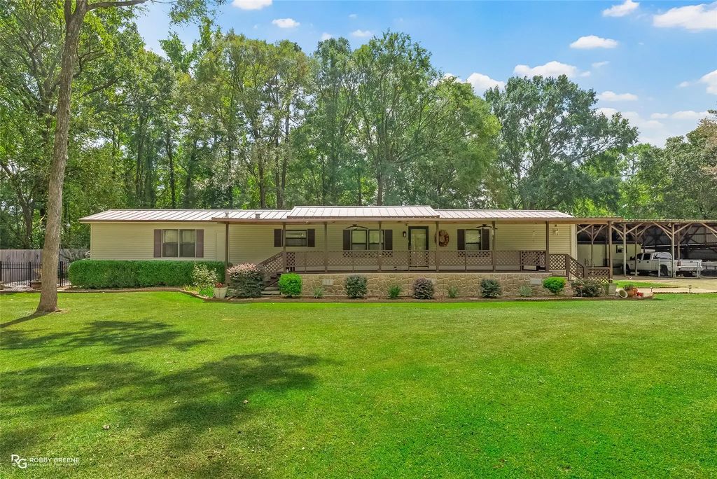 545 Timbers East Drive, Haughton