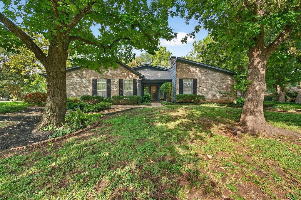 5508 Bello Vista Drive, Sherman