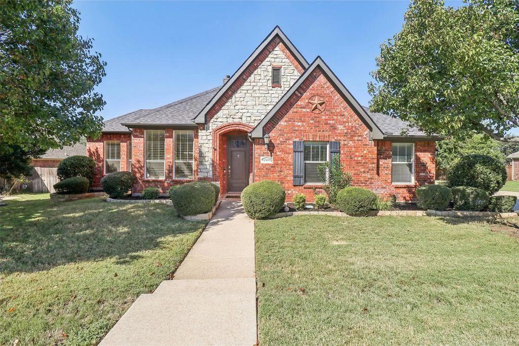 12409 Winterberry Lane, Fort Worth