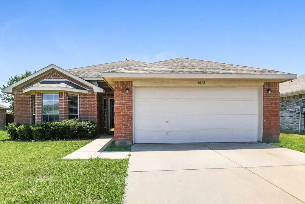 1012 James Donald Lane, Glenn Heights