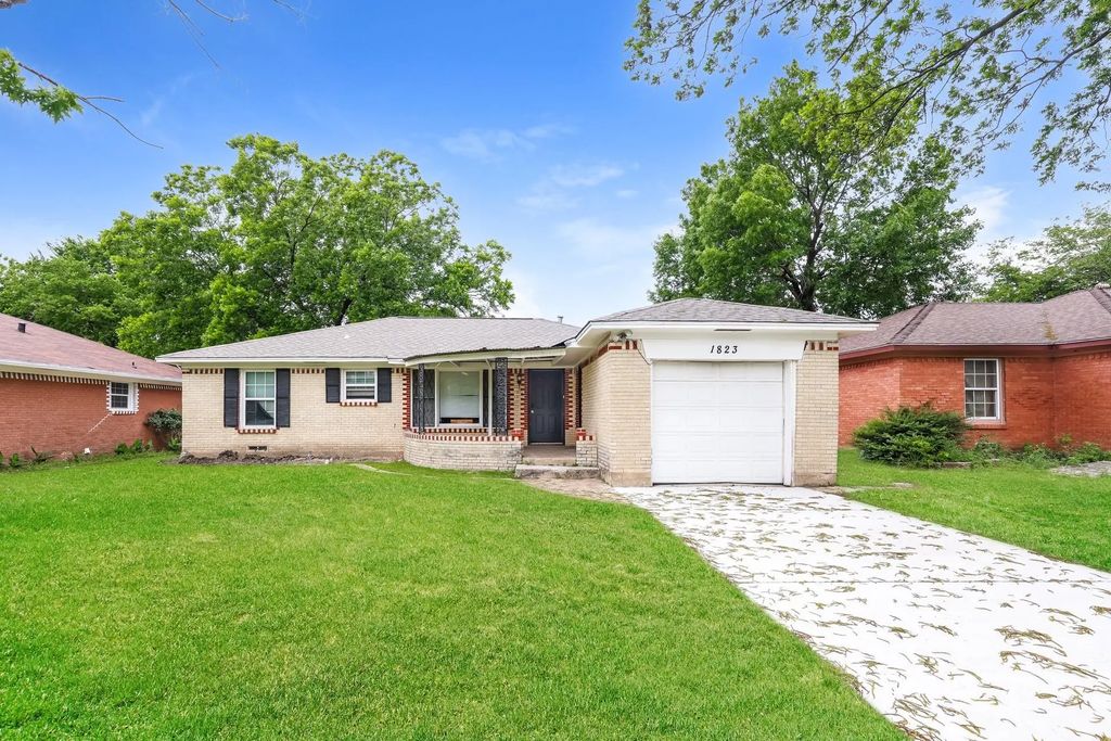 1823 Houghton Road, Dallas