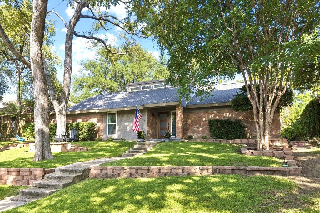 7830 Ridgemar Drive, Dallas