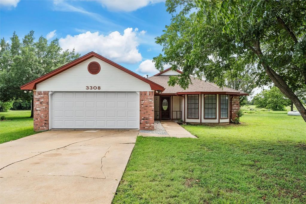 3308 Windsor Way, Woodway