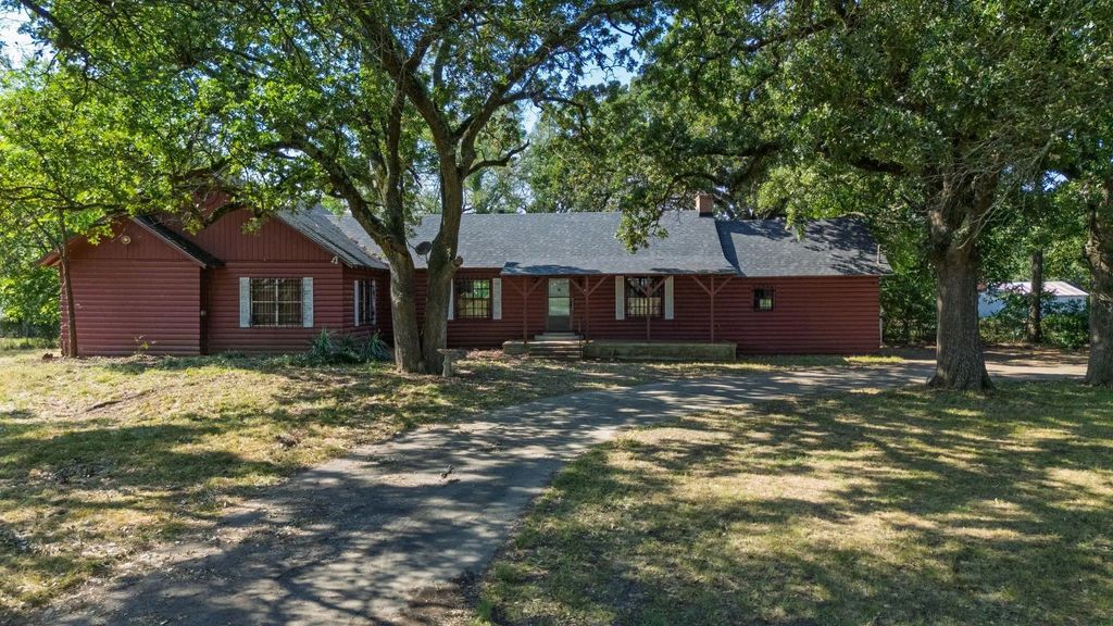 7117 Tx-24 Highway, Cooper